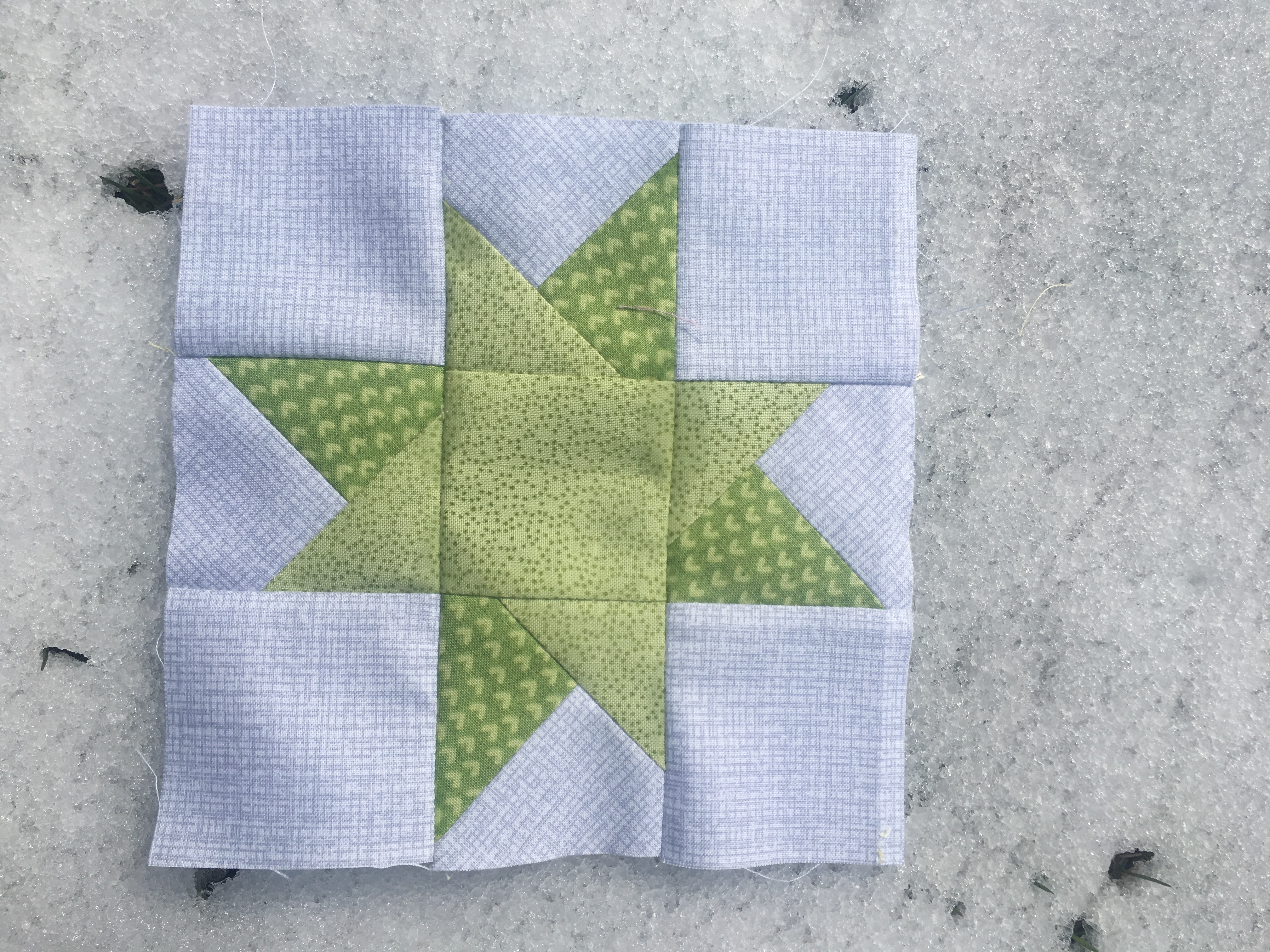 2018-03-30 Wonky Star hellgrün