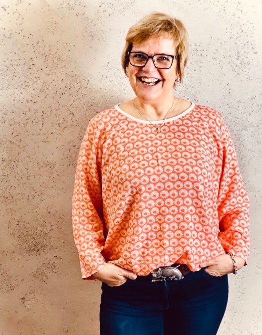 8100C815-69AA-40FF-9A18-B40999C5D023